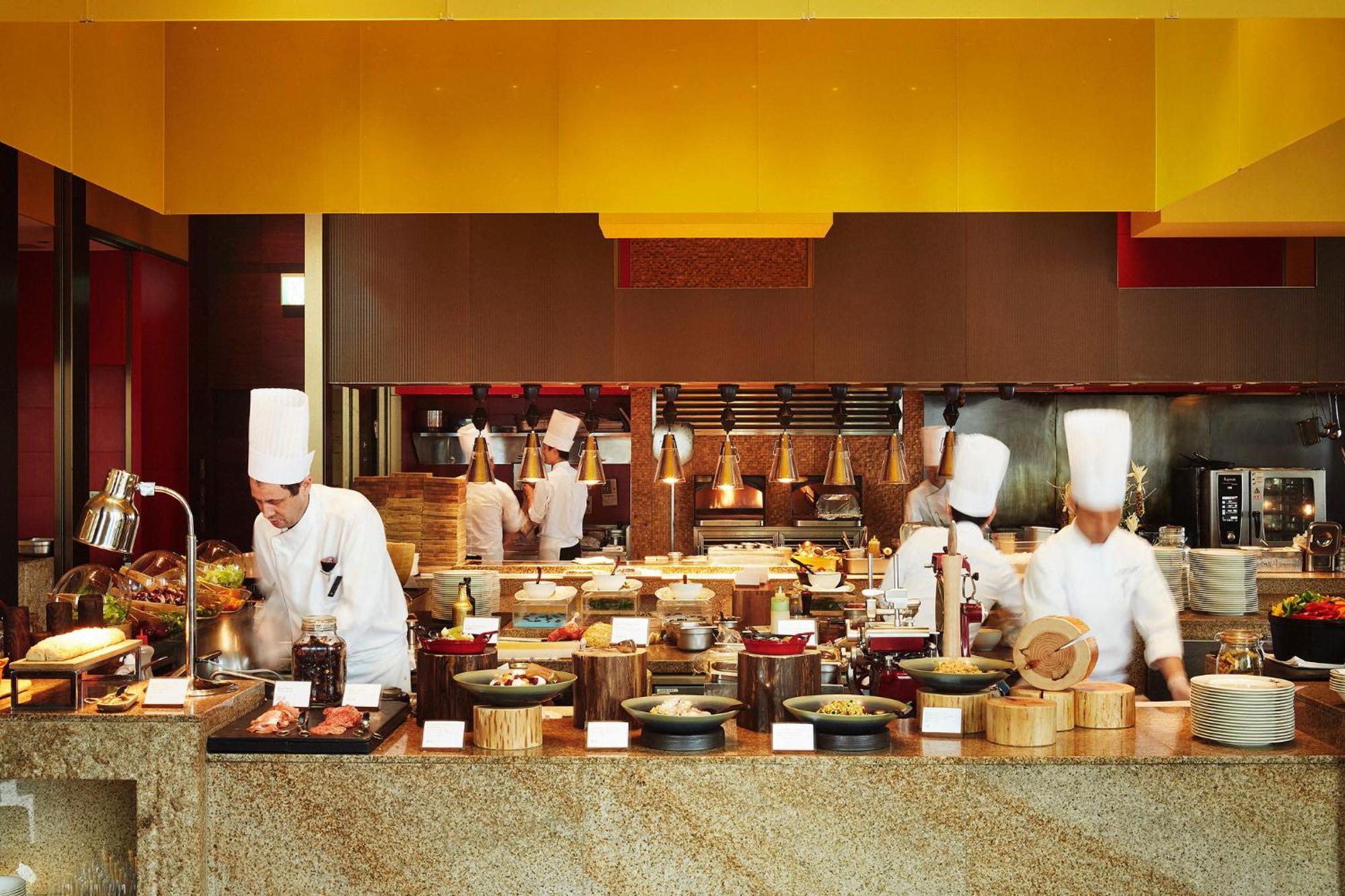 Intercontinental By Ihg 5*