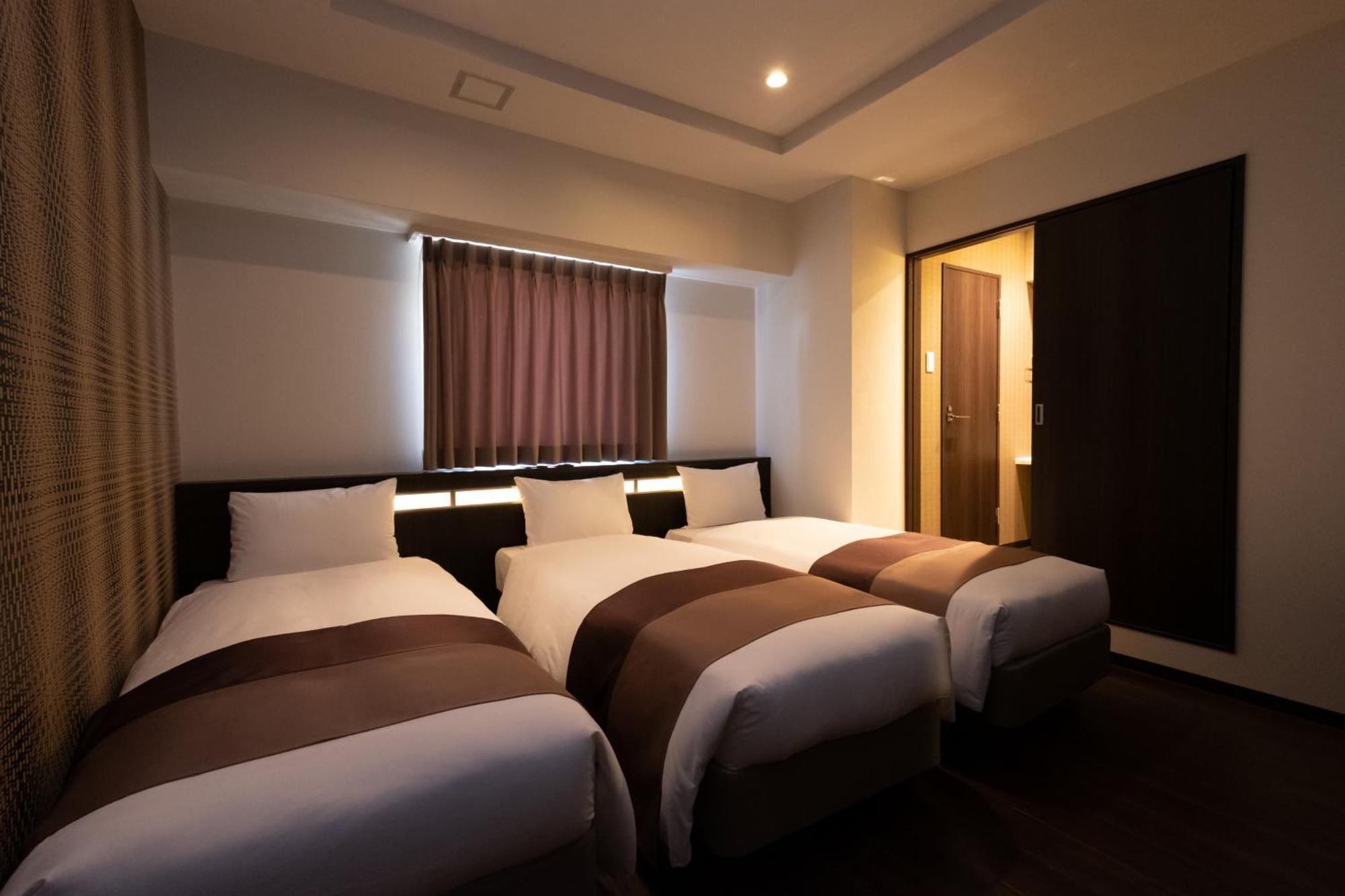 Nipponbashi Luxe Hotel
