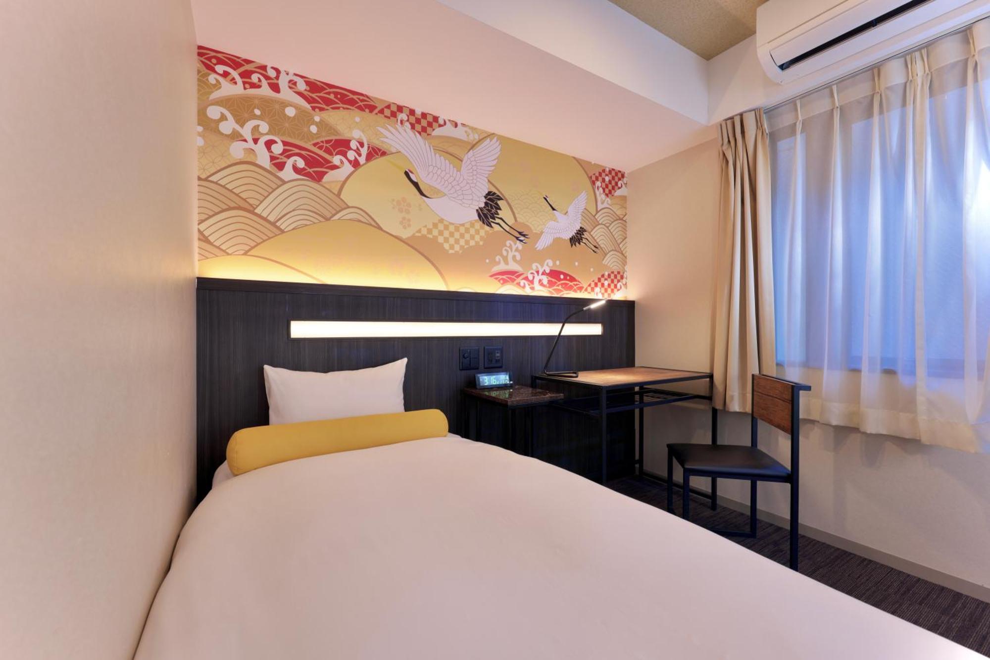 Hotel Kuromon Crystal