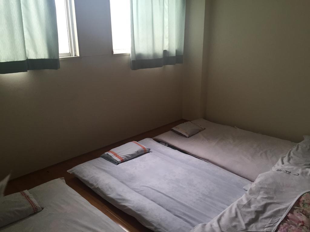 Economy hotel Business Shinbashi *
