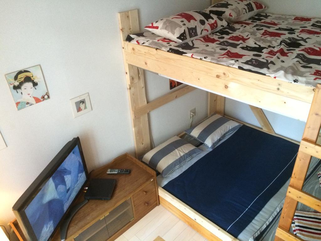 Hostel Central Osaka Bed And Breakfast Hostel *