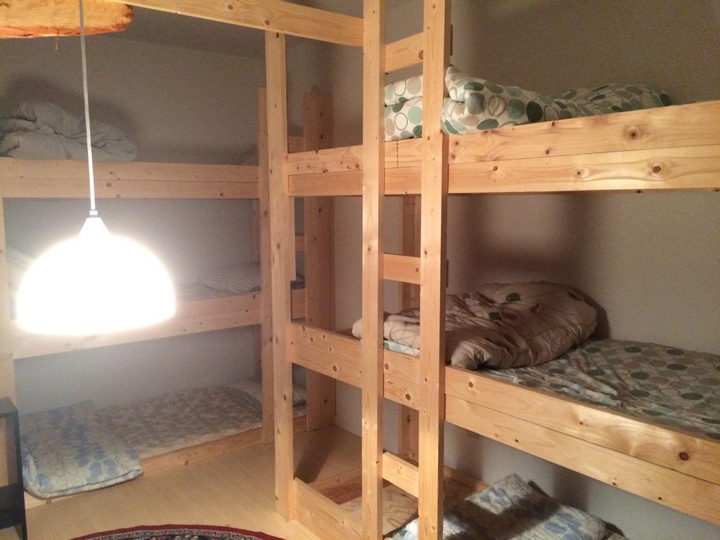 Central Osaka Bed And Breakfast Hostel *