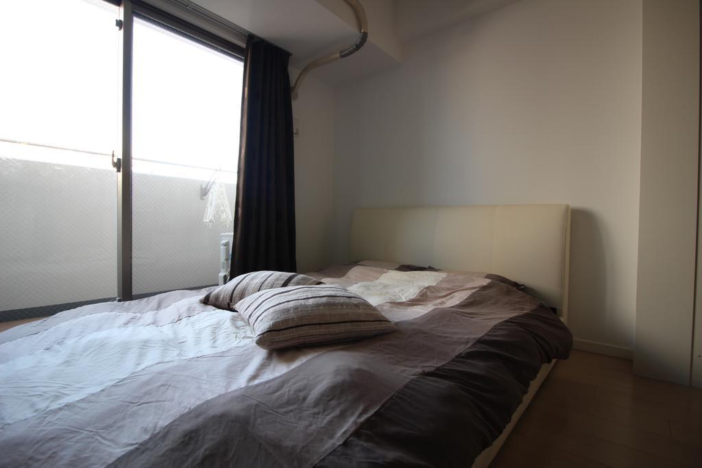 Crystal Apartment