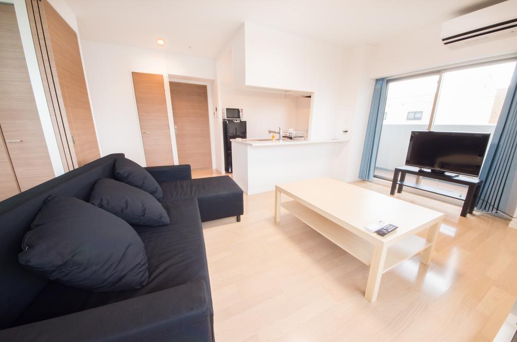Apartment Crystal Osaka