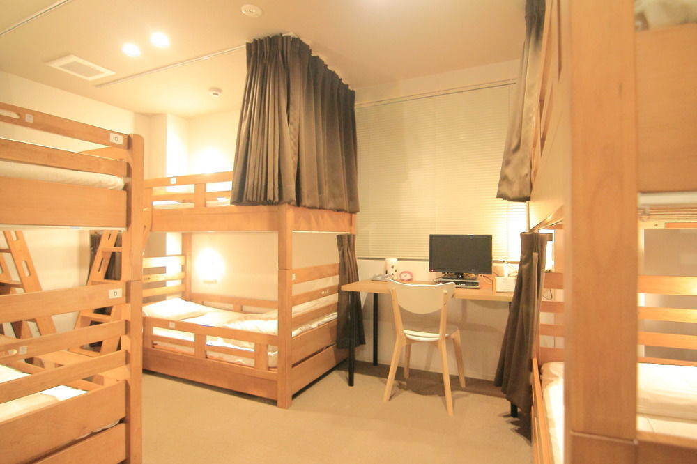 Hostel Yadokari Namba Ōsaka