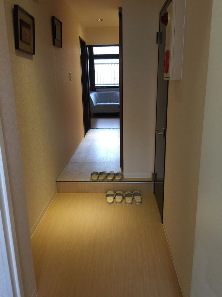 Hotel Naniwa 2*