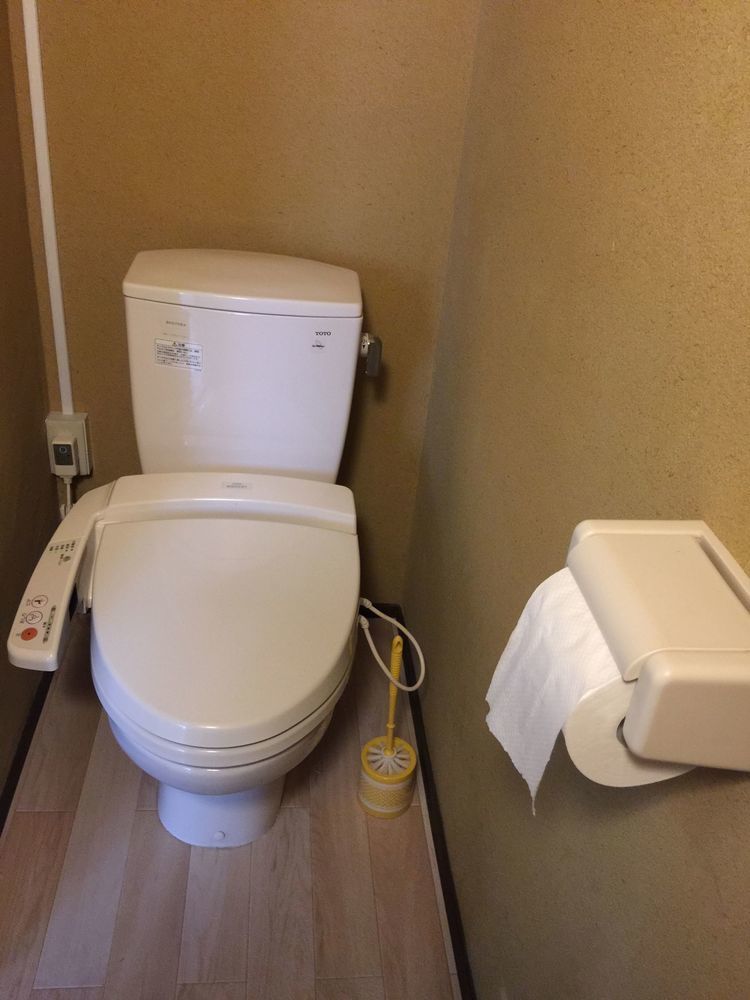 Naniwa Hotel 2*