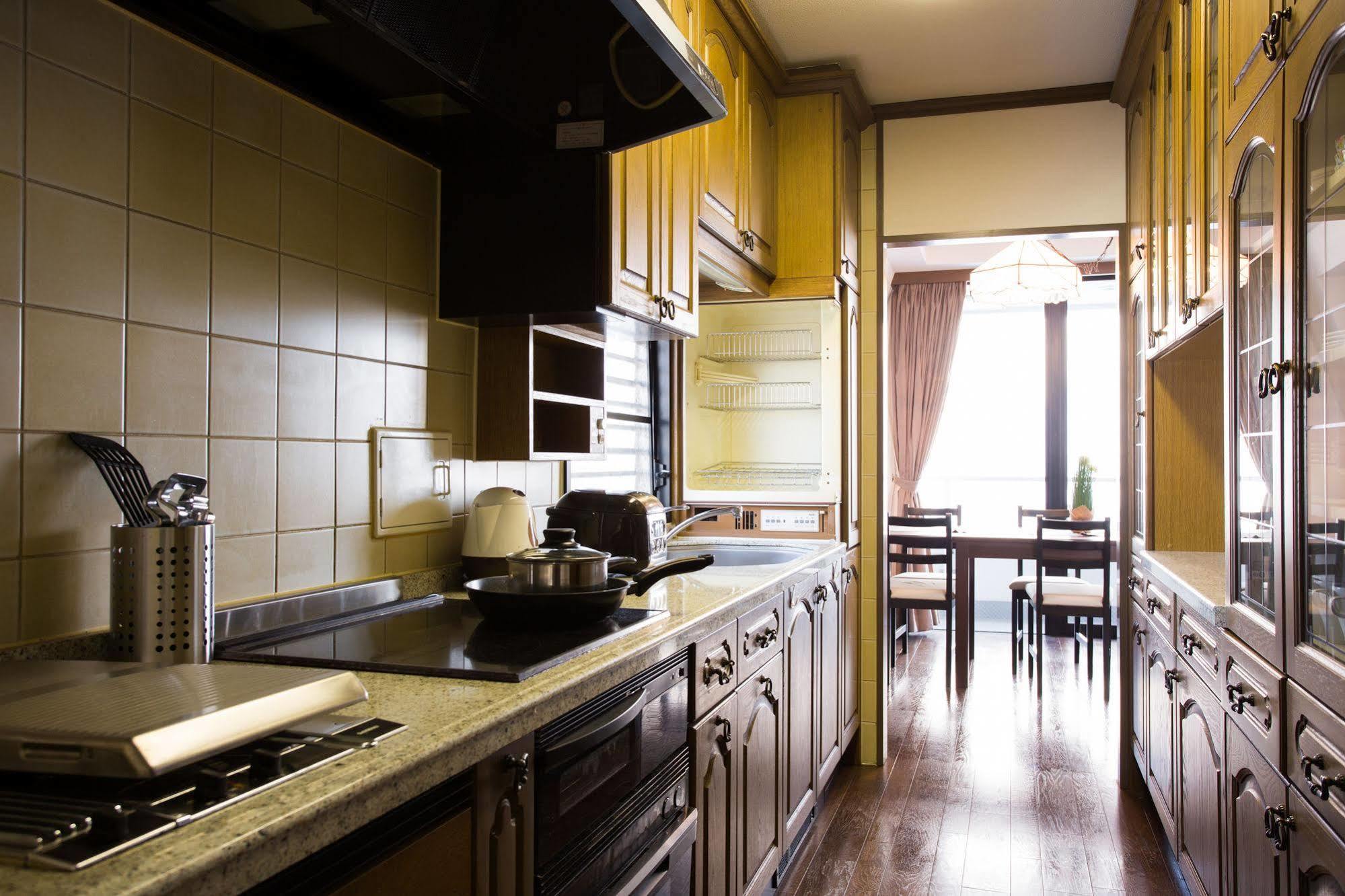 Alexs Minamisenba Apartment