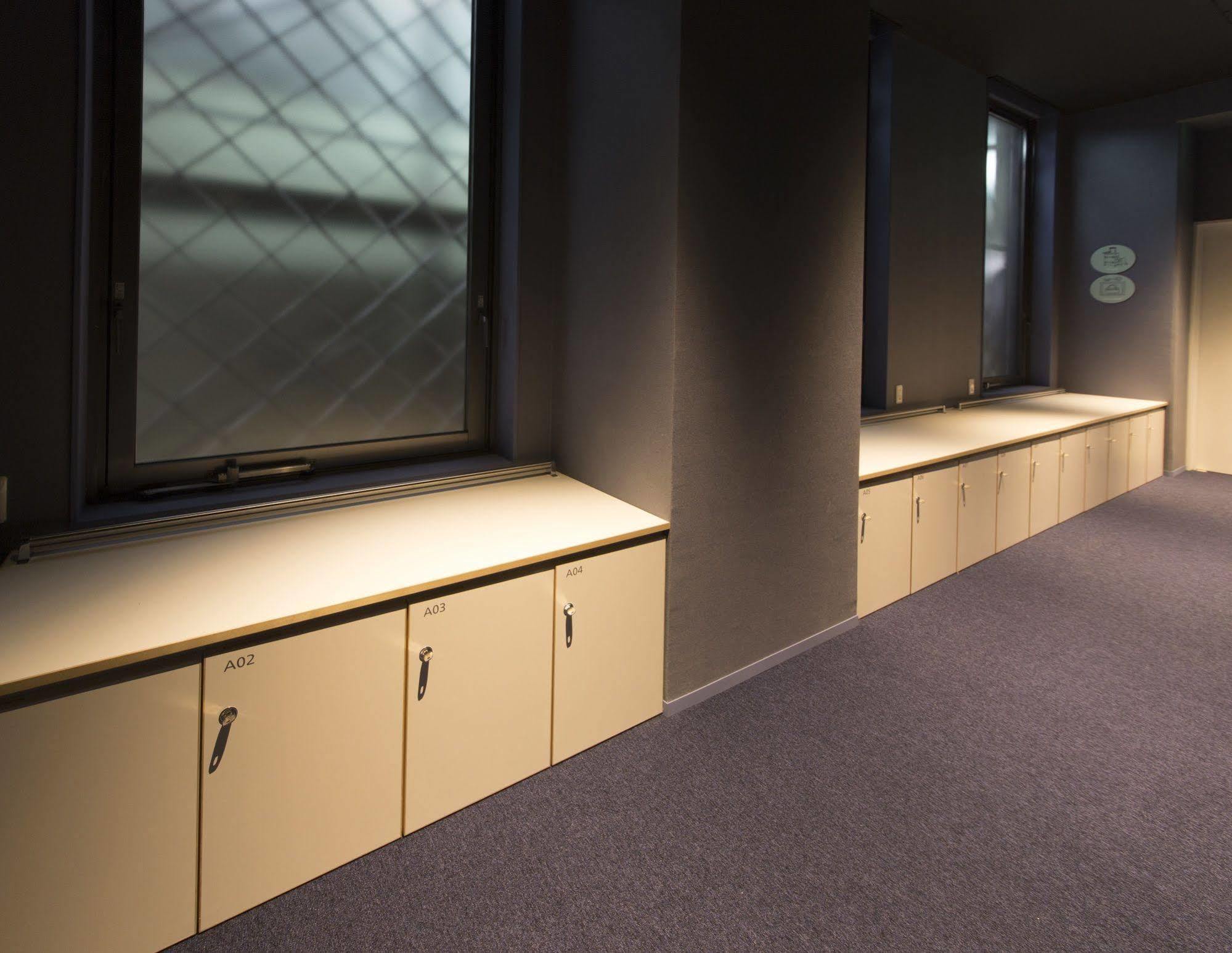 Capsule hotel Shell Nell Namba *