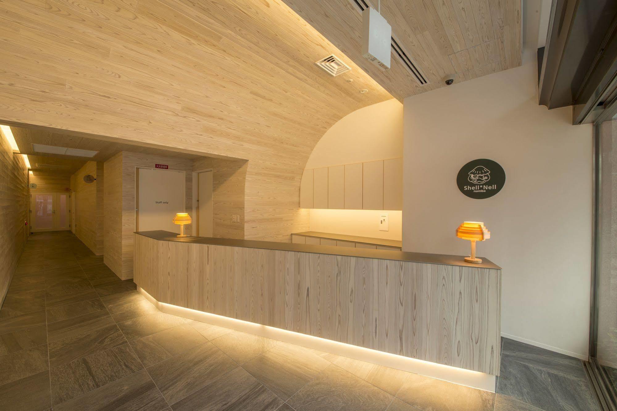Shell Nell Namba Capsule hotel *