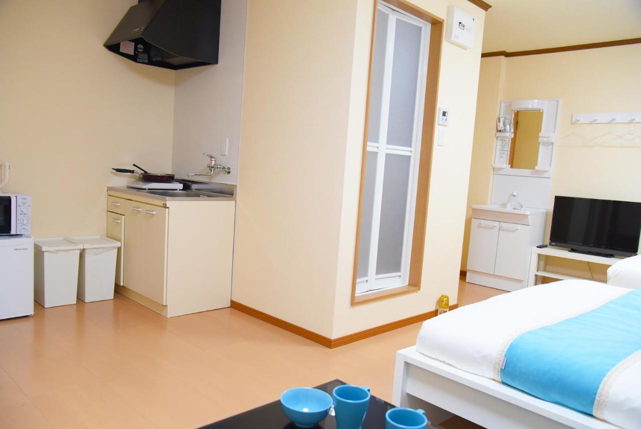 Guest house Mt House Shinsaibashi Tennoji Namba Usj Nihonbashi Jr Umeda 3*