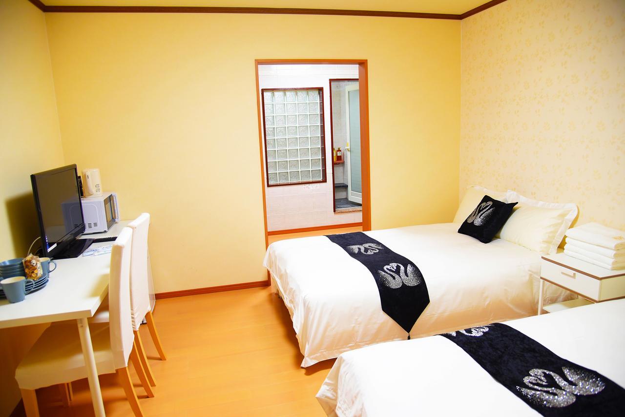 Mt House Shinsaibashi Tennoji Namba Usj Nihonbashi Jr Umeda