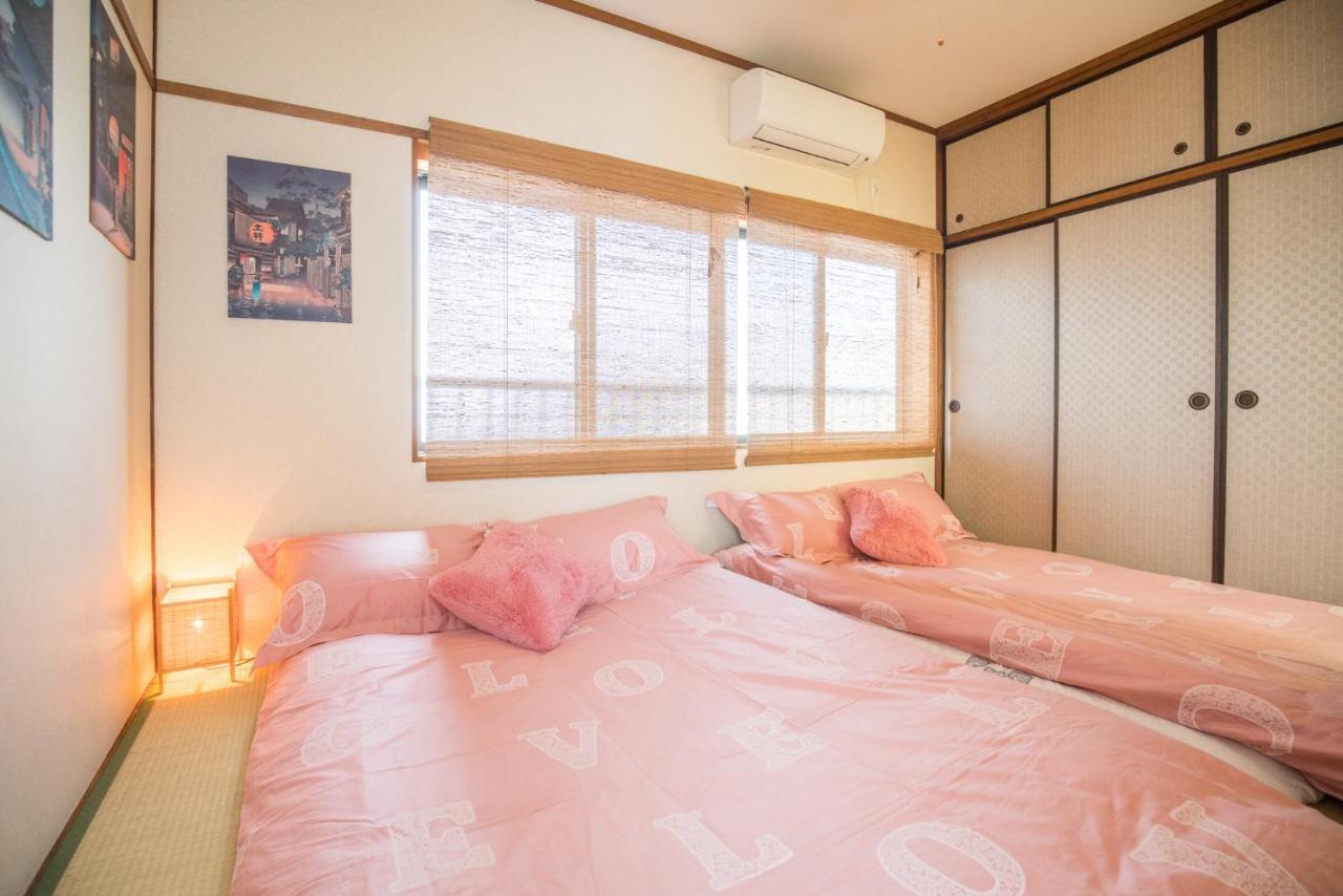 Namba Akiko *