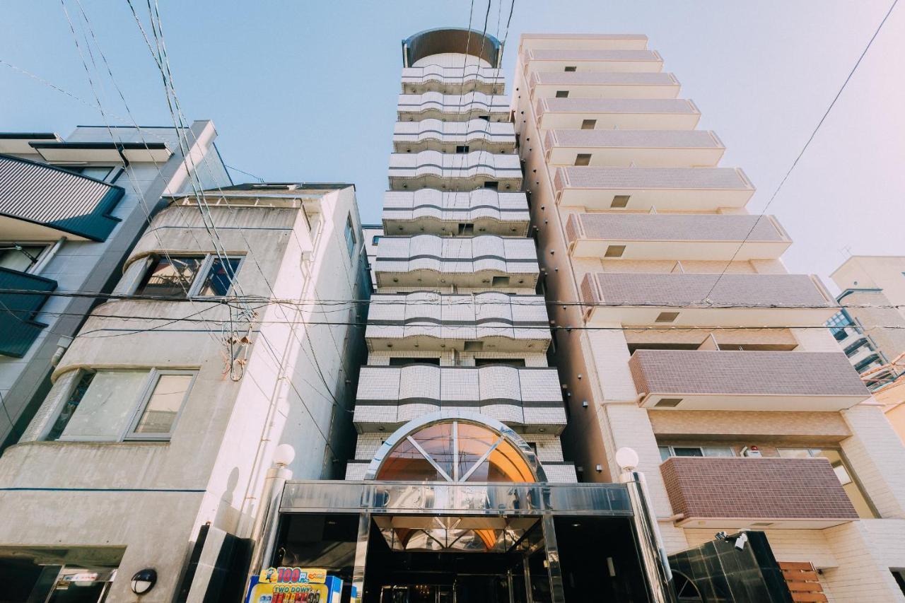 Back Kuromon Ichiba * Osaka