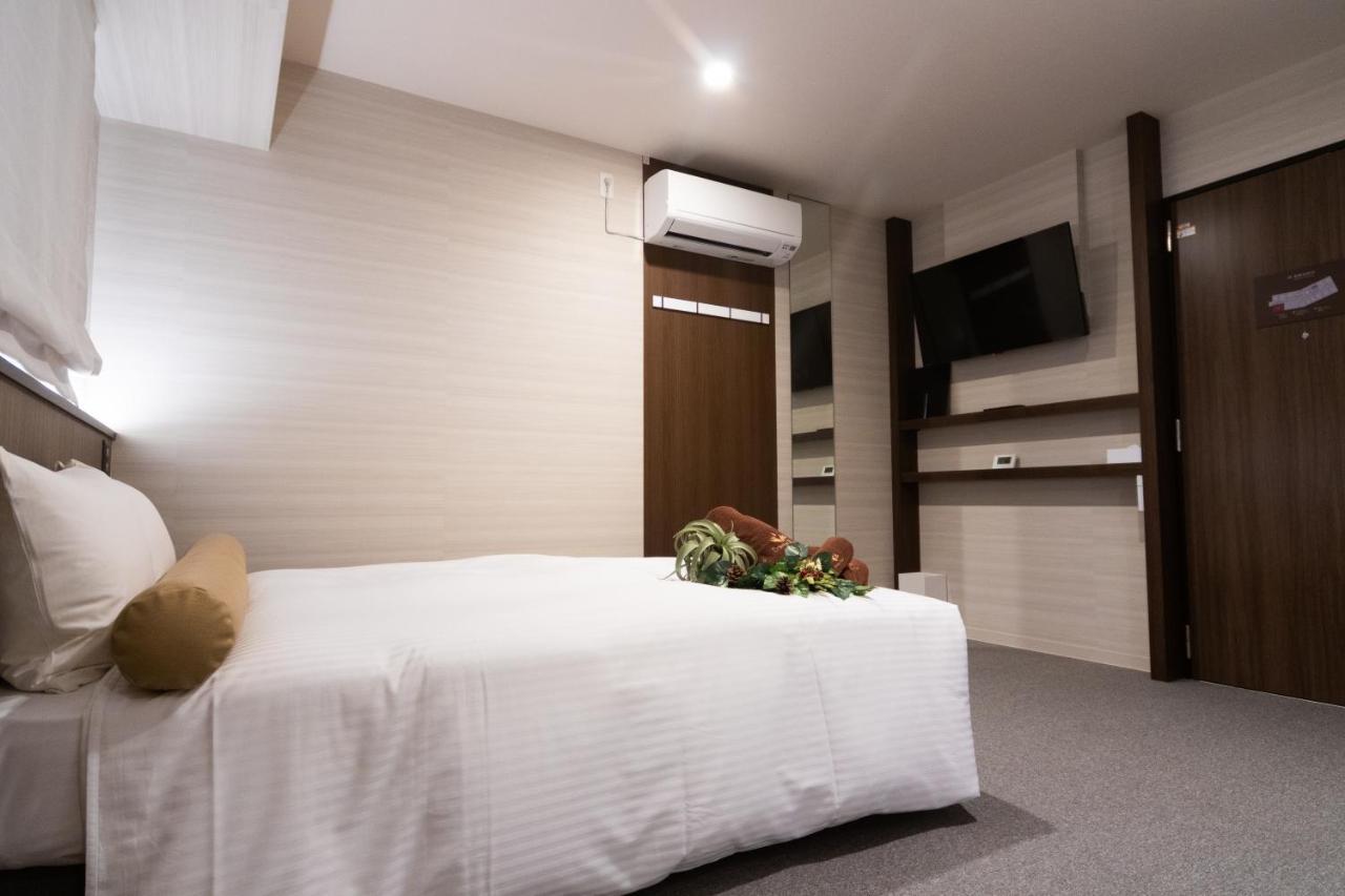Hotel Nanba Minami Crystal