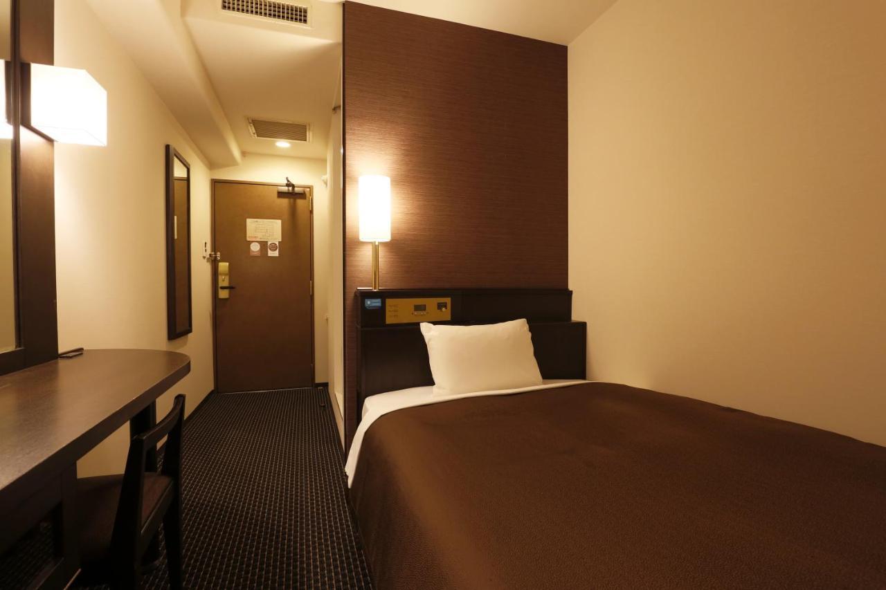 Nishitetsu Shinsaibashi Economy hotel Osaka