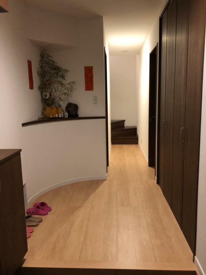 Bing Feng Homestay Ōsaka