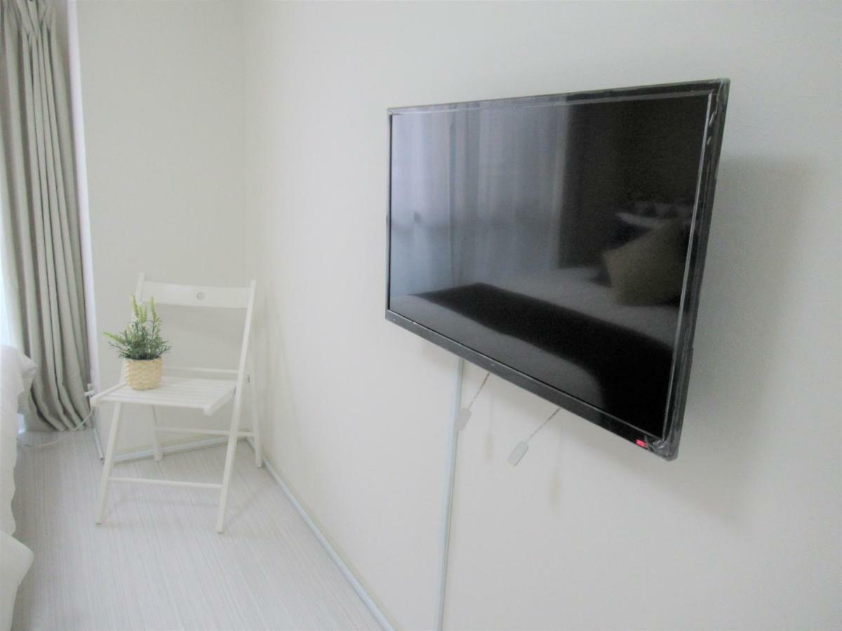East Shinsaibashi Amont Apartment