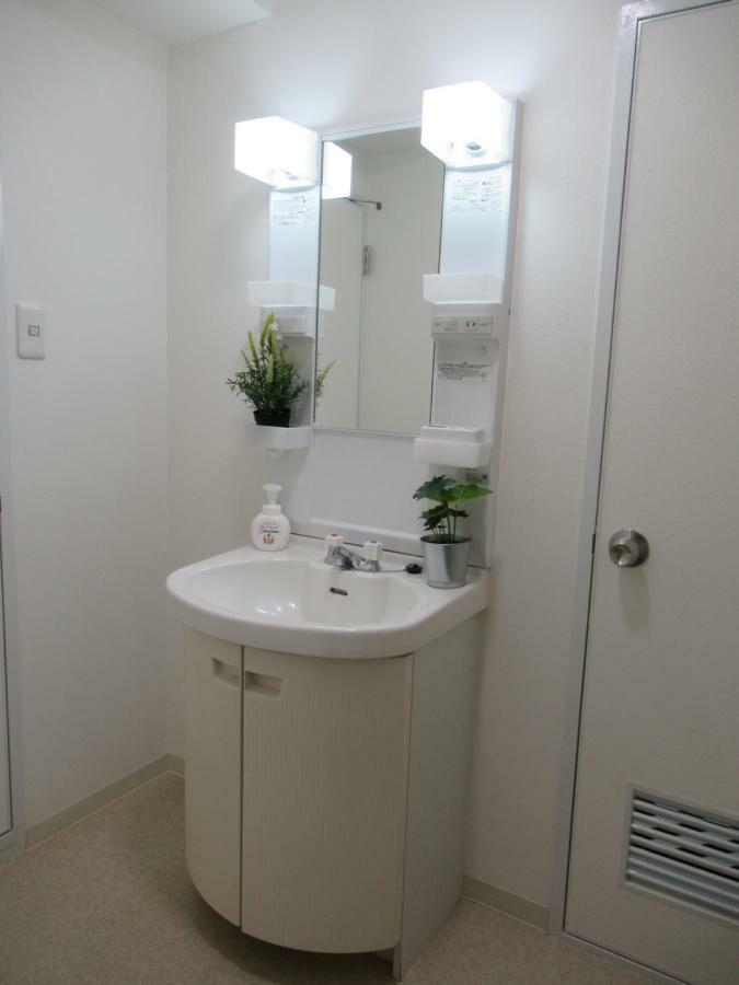 Apartment East Shinsaibashi Amont Osaka