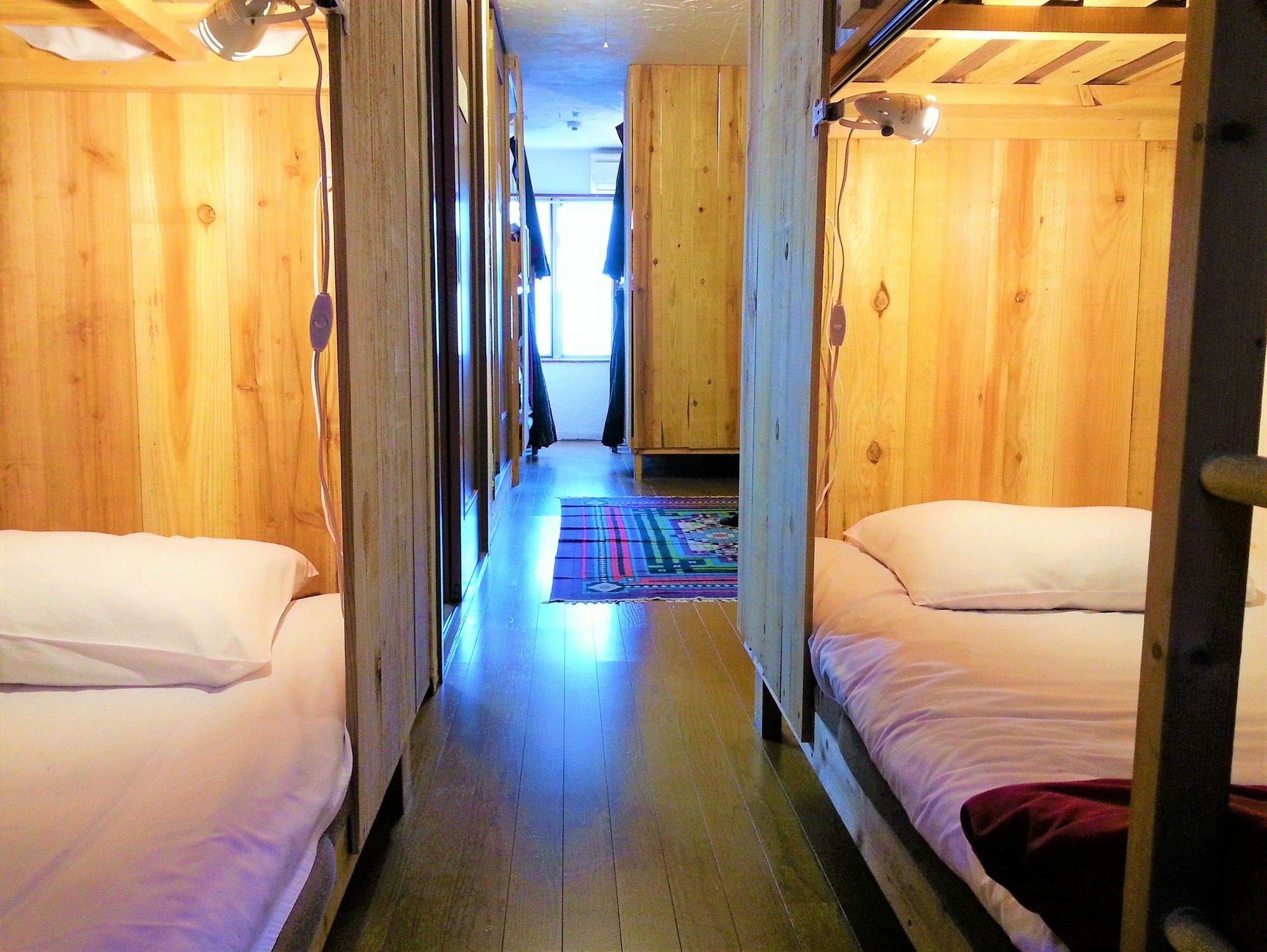 Tani9 Backpackers Osaka