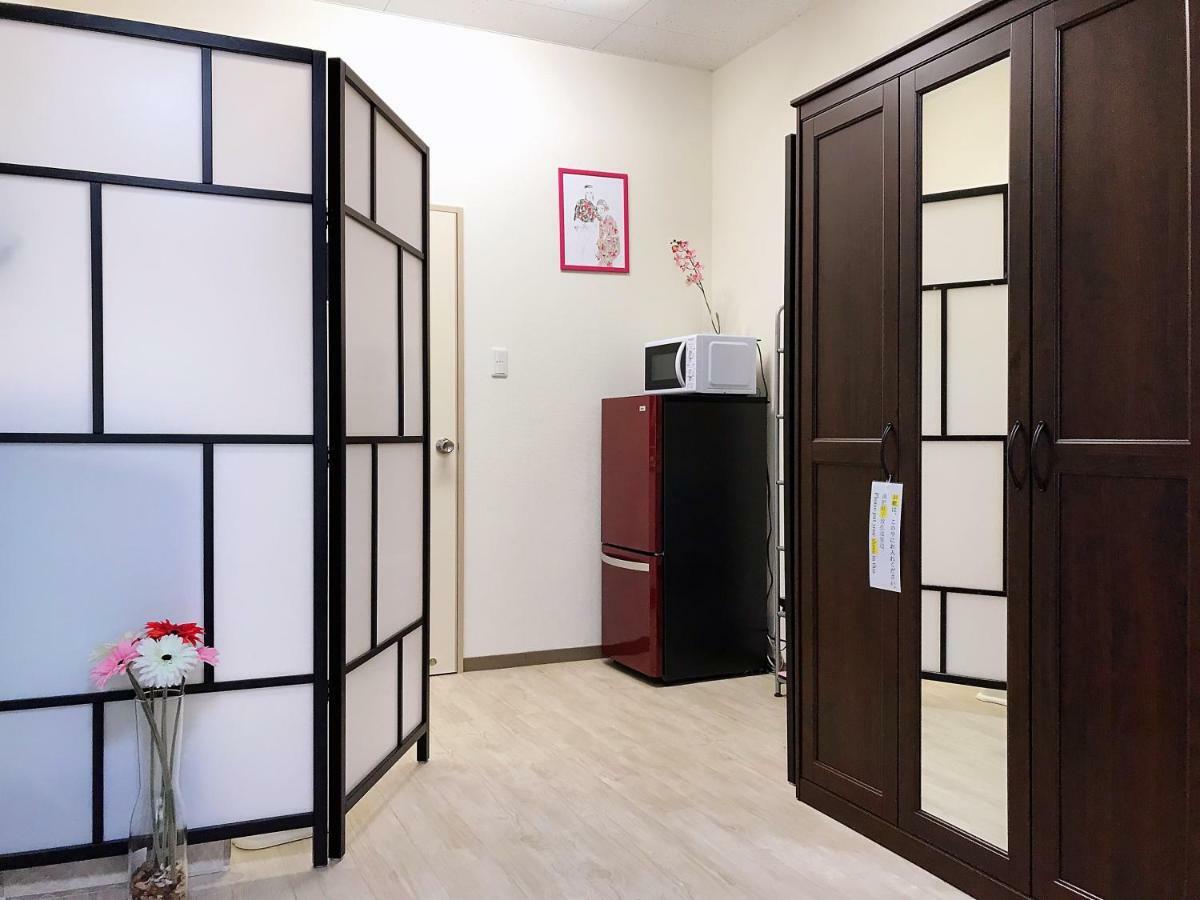 In 2 Apartment