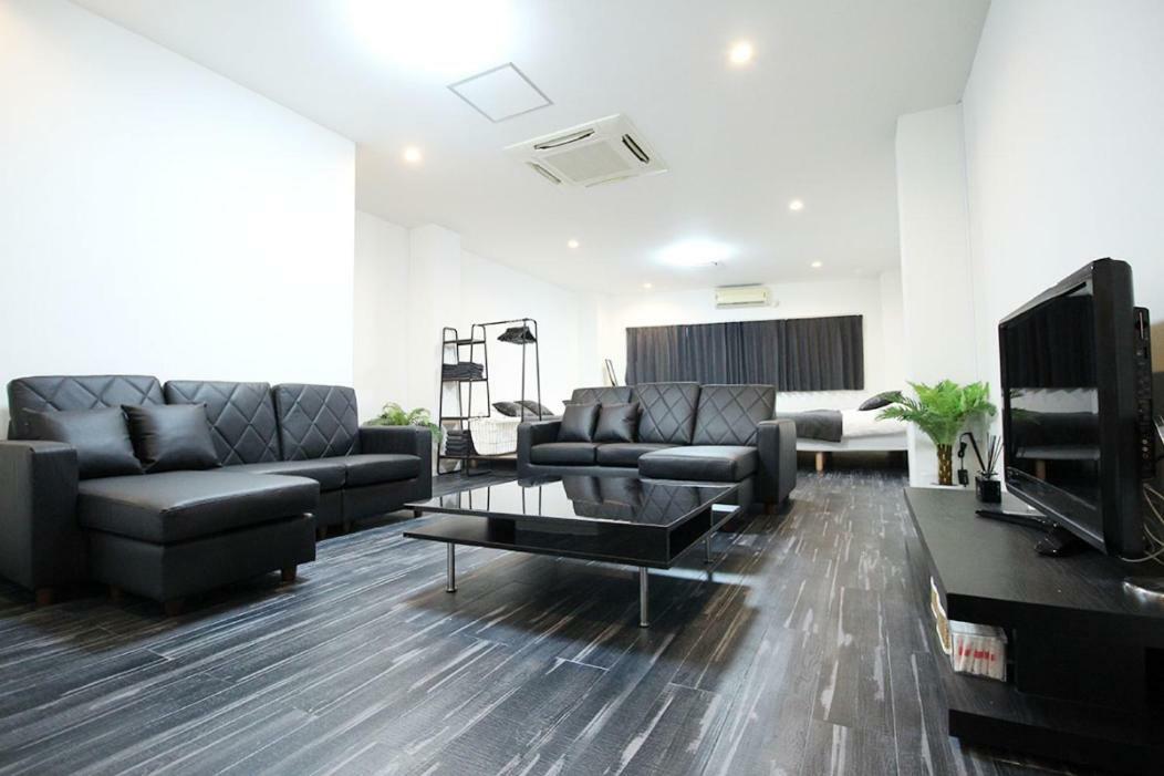 Win Nippombashi Apartment Osaka