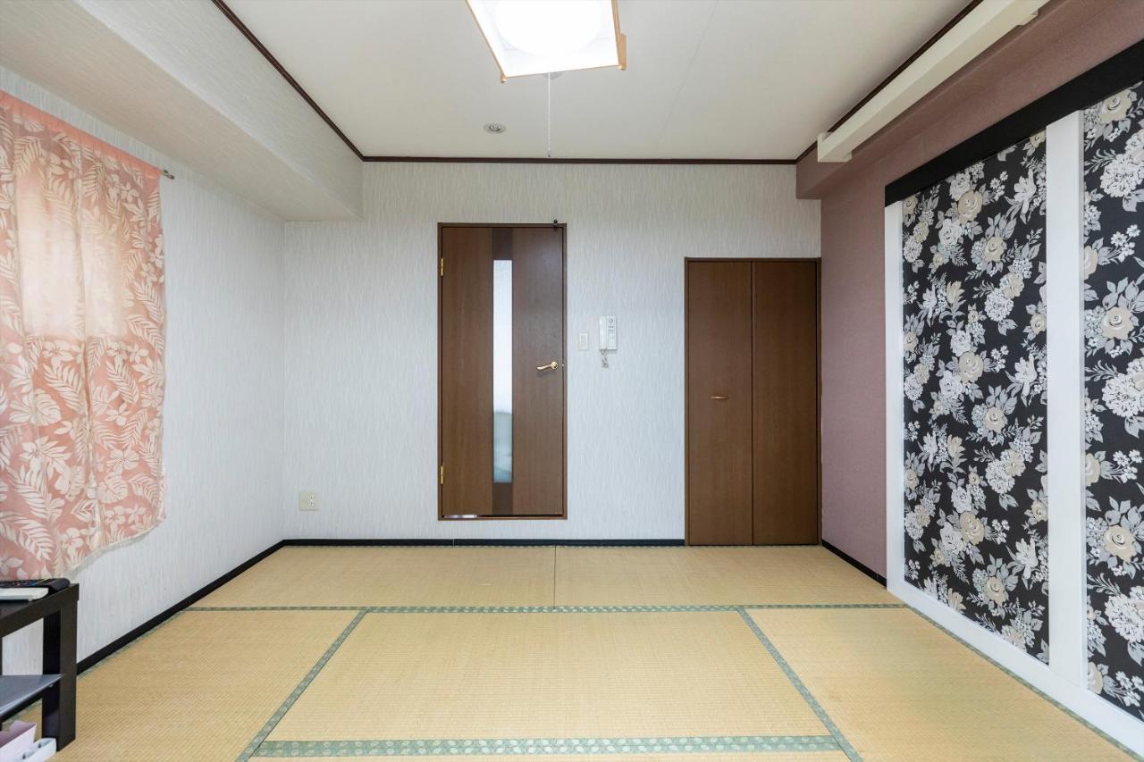 Sinsekai - Tourpalace *