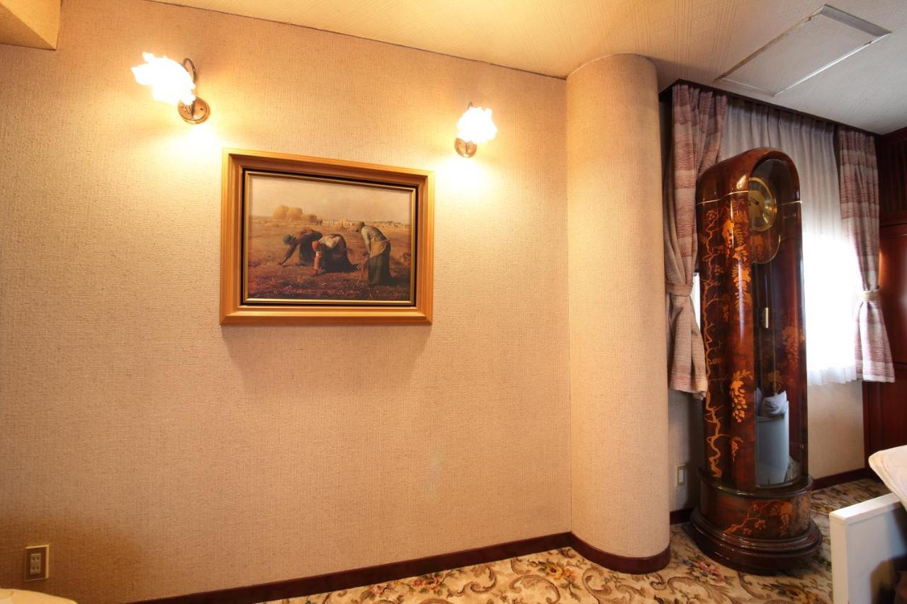 Apartment Setoguchi House