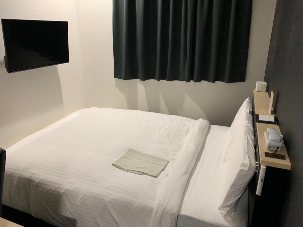 R Kita Umeda 3*