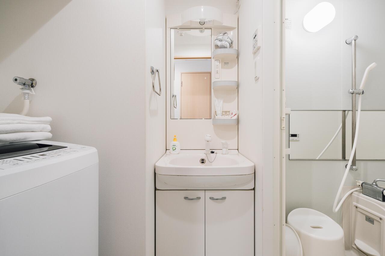 Prendre Namba Afp Apartment