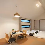 Hanastay花渓居 - 梨（Nashi) 一戸建 心斎橋まで10分、南海線を利用して空港に直通。2人で勧めます。