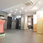 Kuromon Crystal Hotel