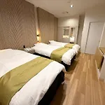 Hotel Hyper (Adults Only)