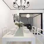 Zebrahouse Himejima