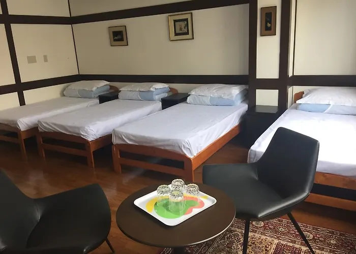 Naniwa Guest House