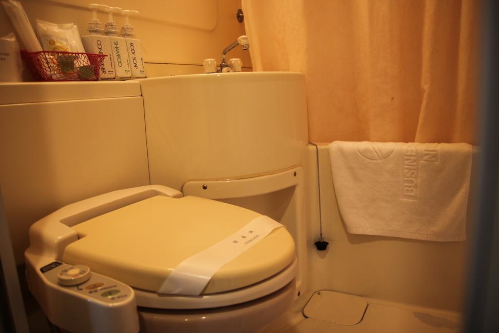 Hotel Business Nissei Ōsaka