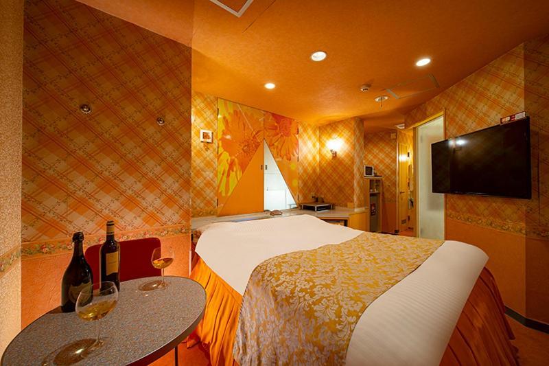 Love hotel Namba Mickey Cookies (adults Only) 2*