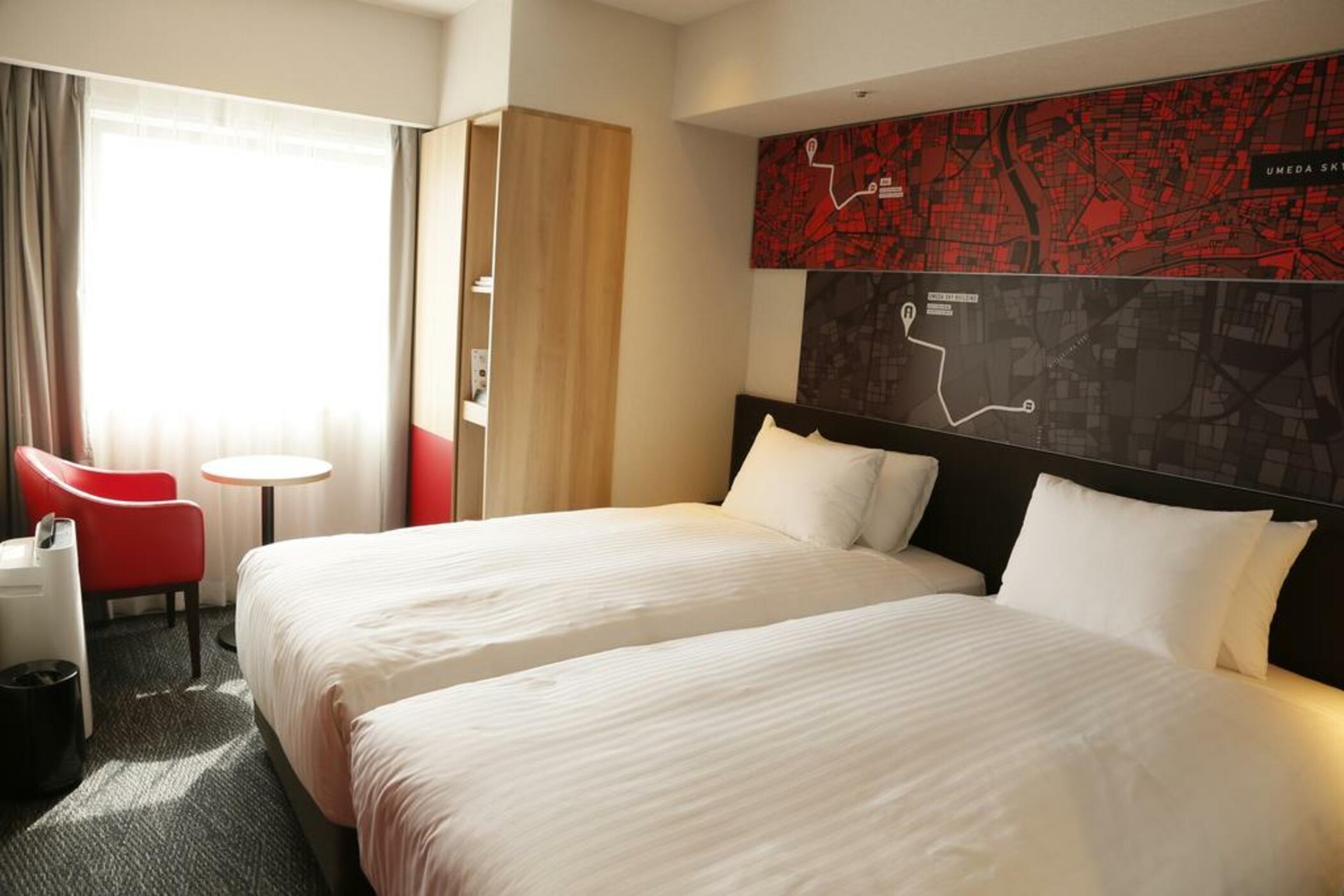 Ibis Umeda Hotel 3*