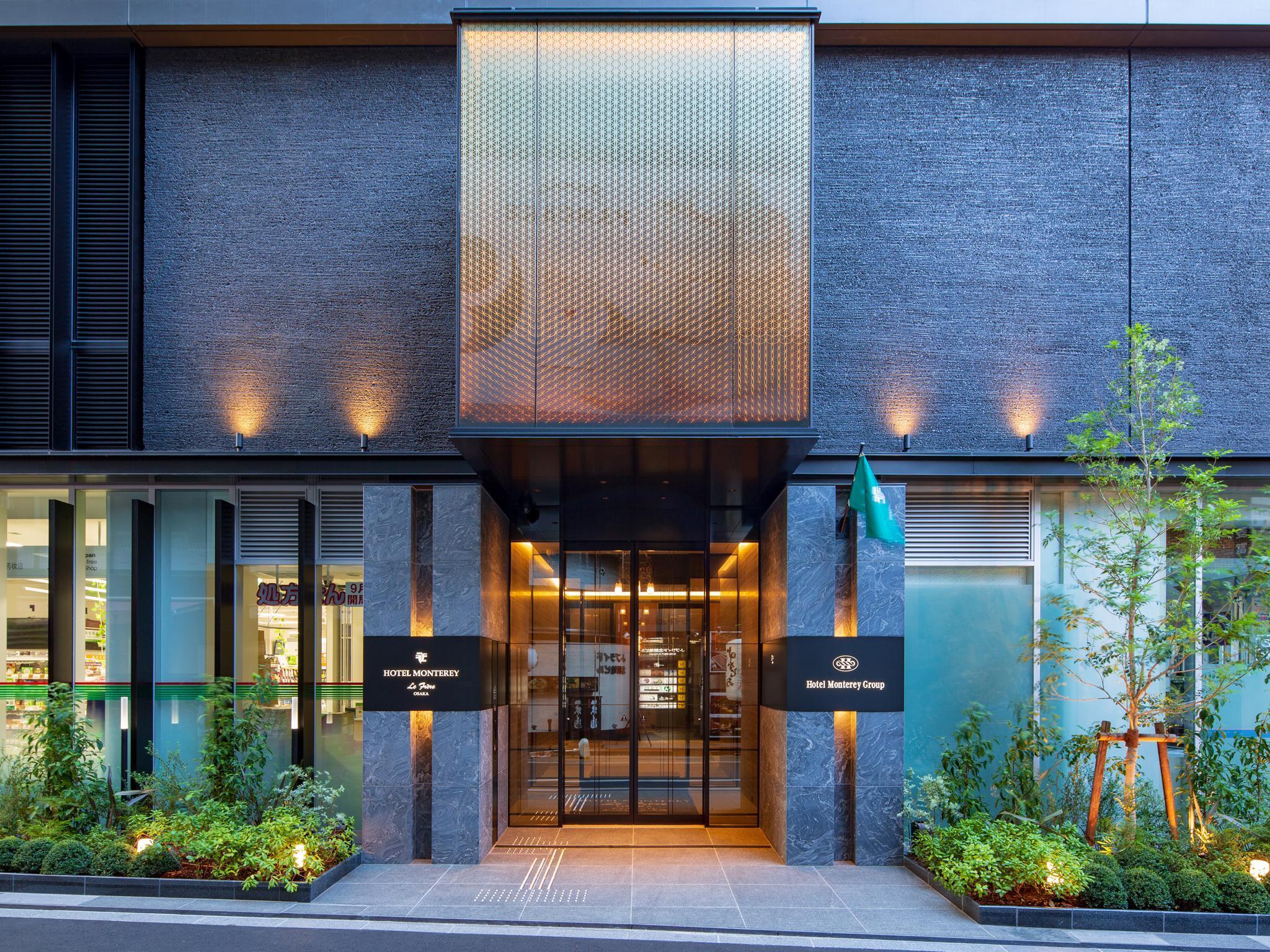 Hotel Monterey Le Frere