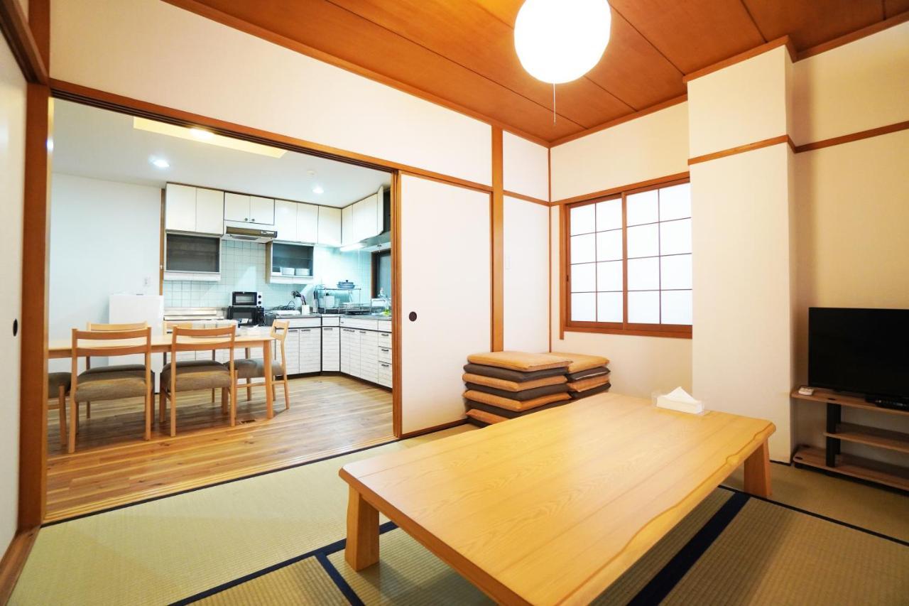 Kagetsu 2nd Building * Ōsaka