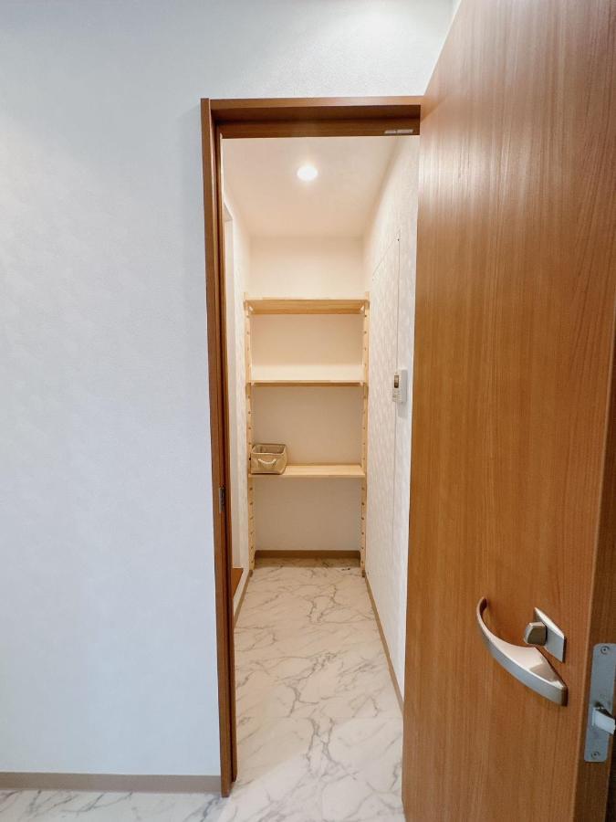 Apartment 三米-黒門市場-黑门市场-kuromon-301タイプ Ōsaka