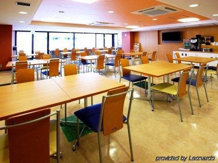 Economy hotel Chisun Hommachi