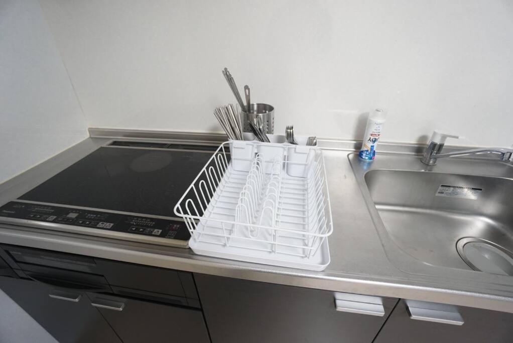 Apartment House Mebius Namba 301 *