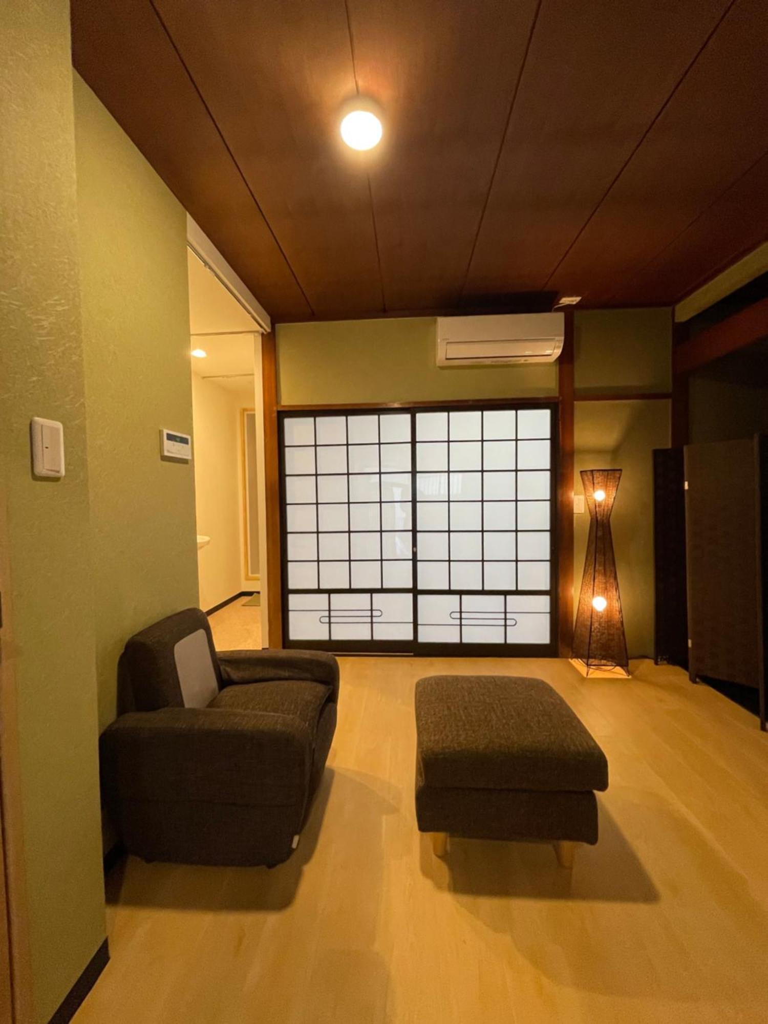 Apartment Namba Shinsaibashi 10 Mins Castle　east