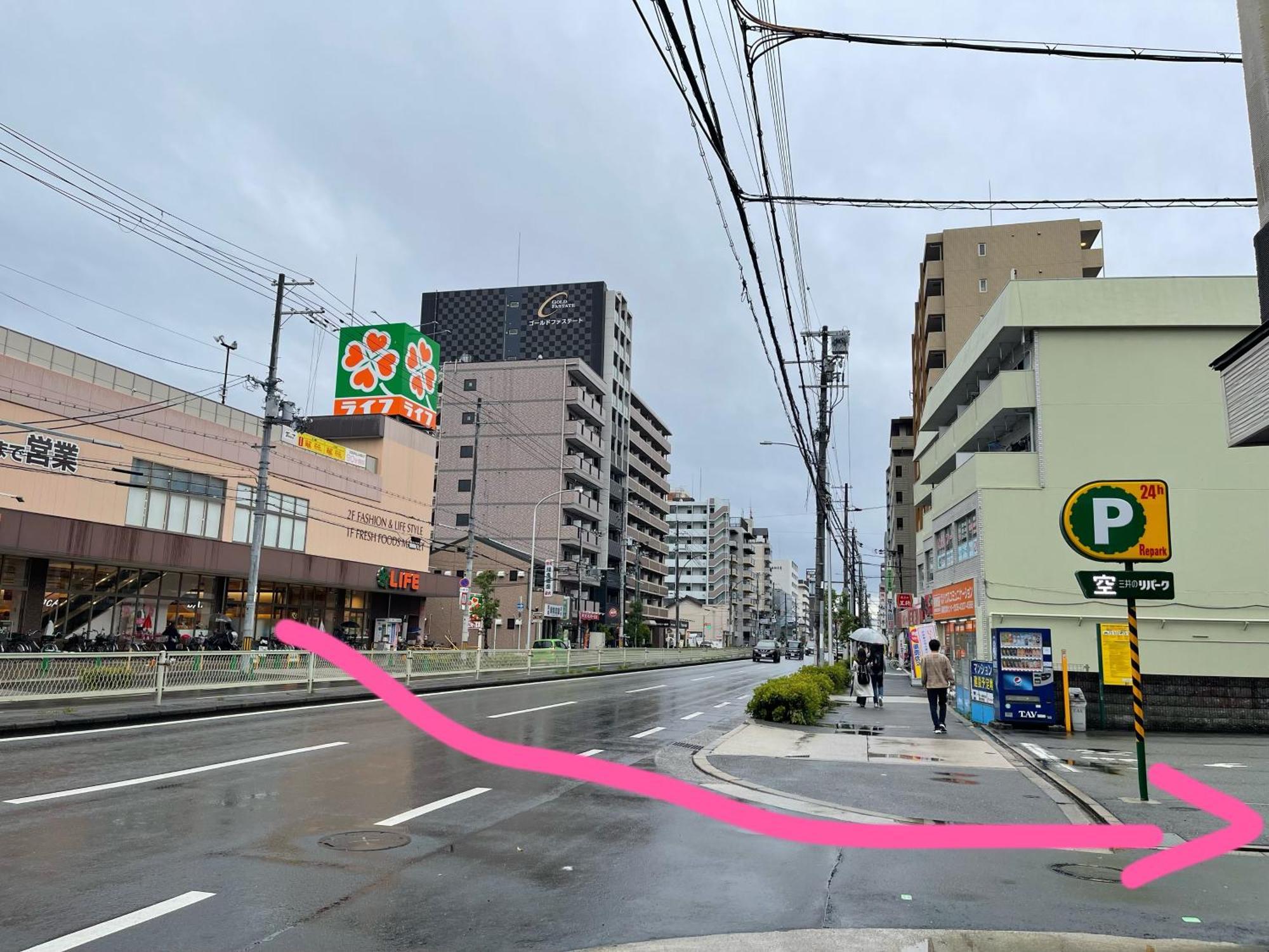 Namba Shinsaibashi 10 Mins Castle　east Apartment *