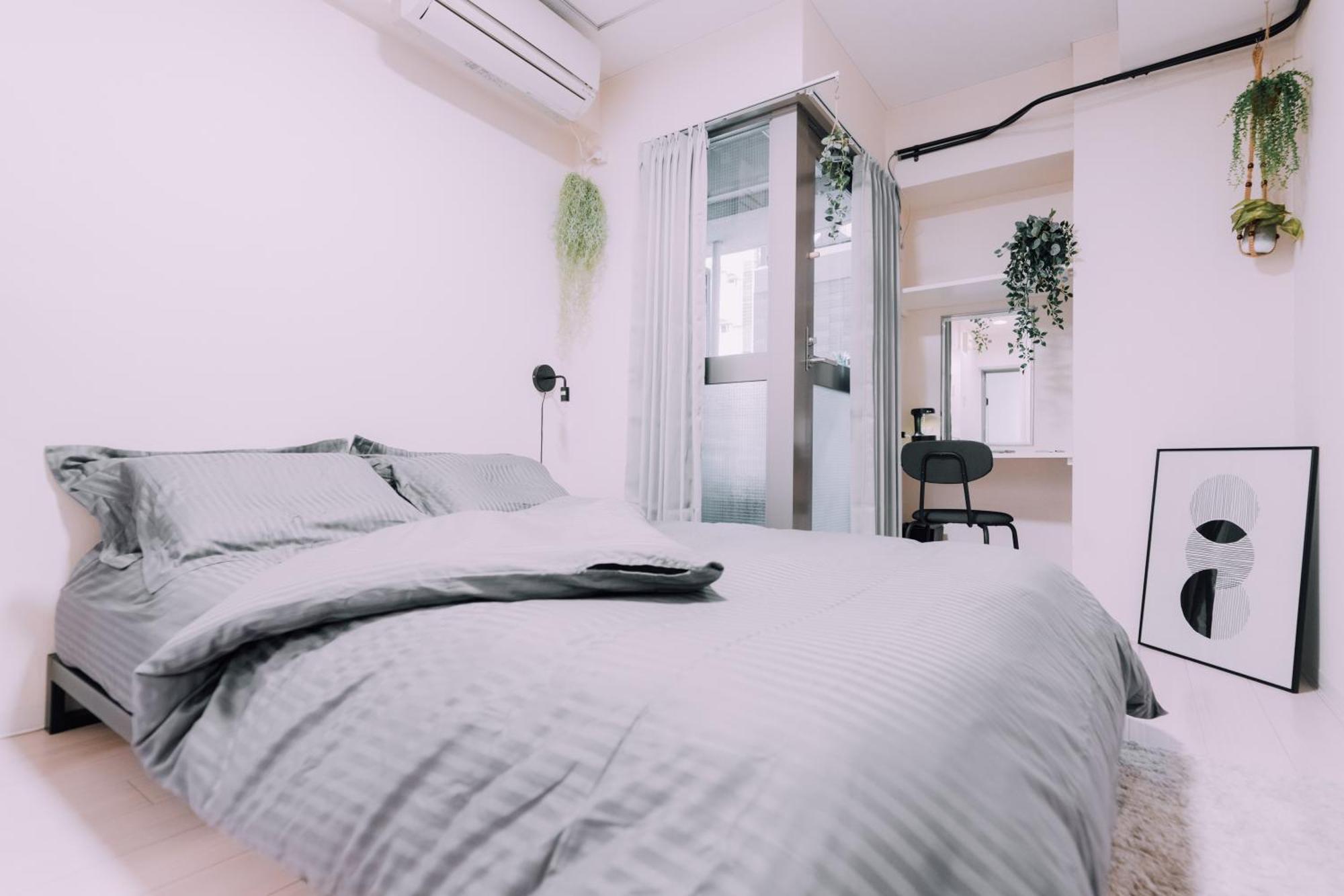 Apartment Minimalist Loft Namba Compact Studio With A 24-hour Gym Ma803