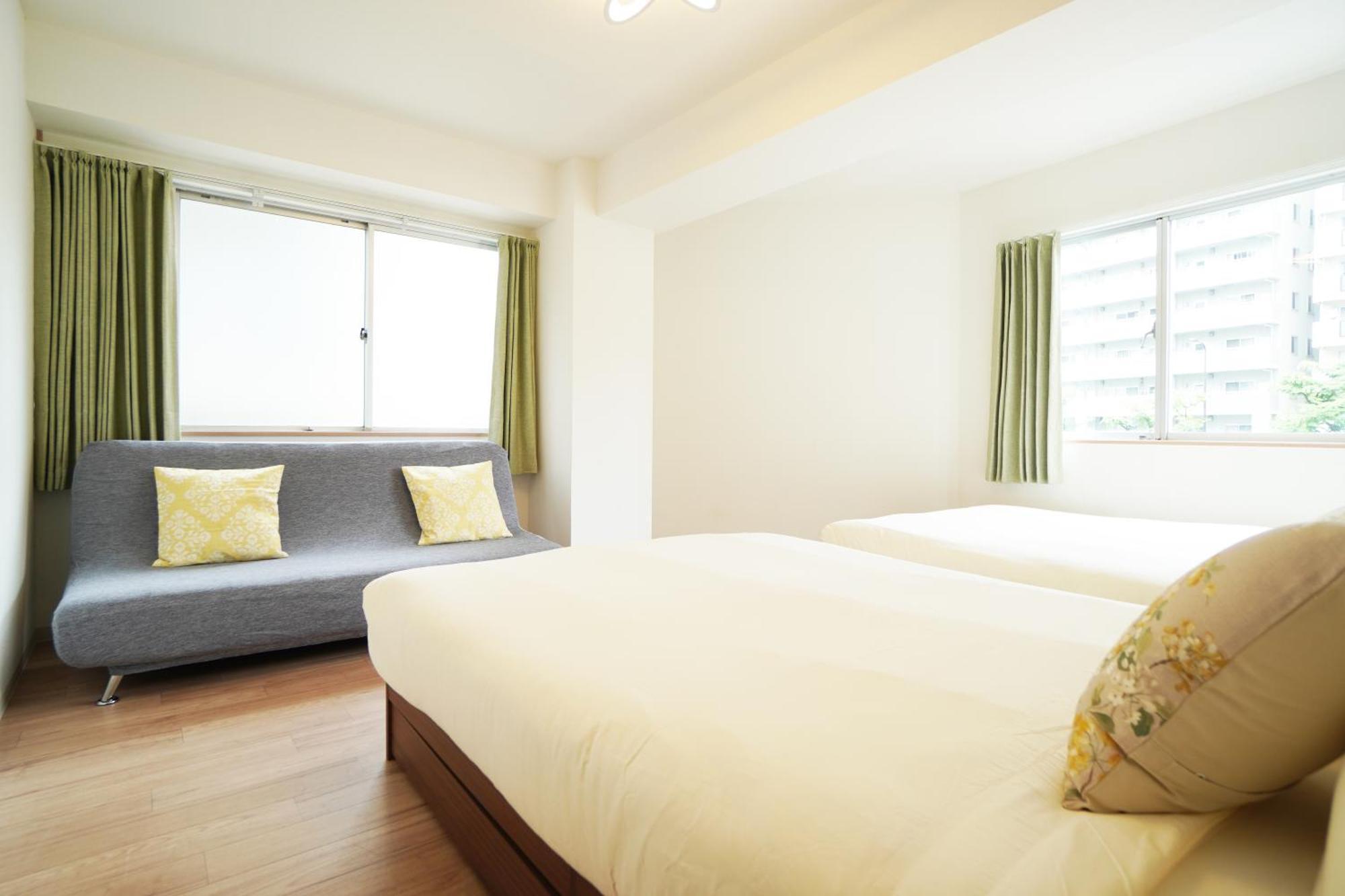 Apartment Akimi Building Osaka
