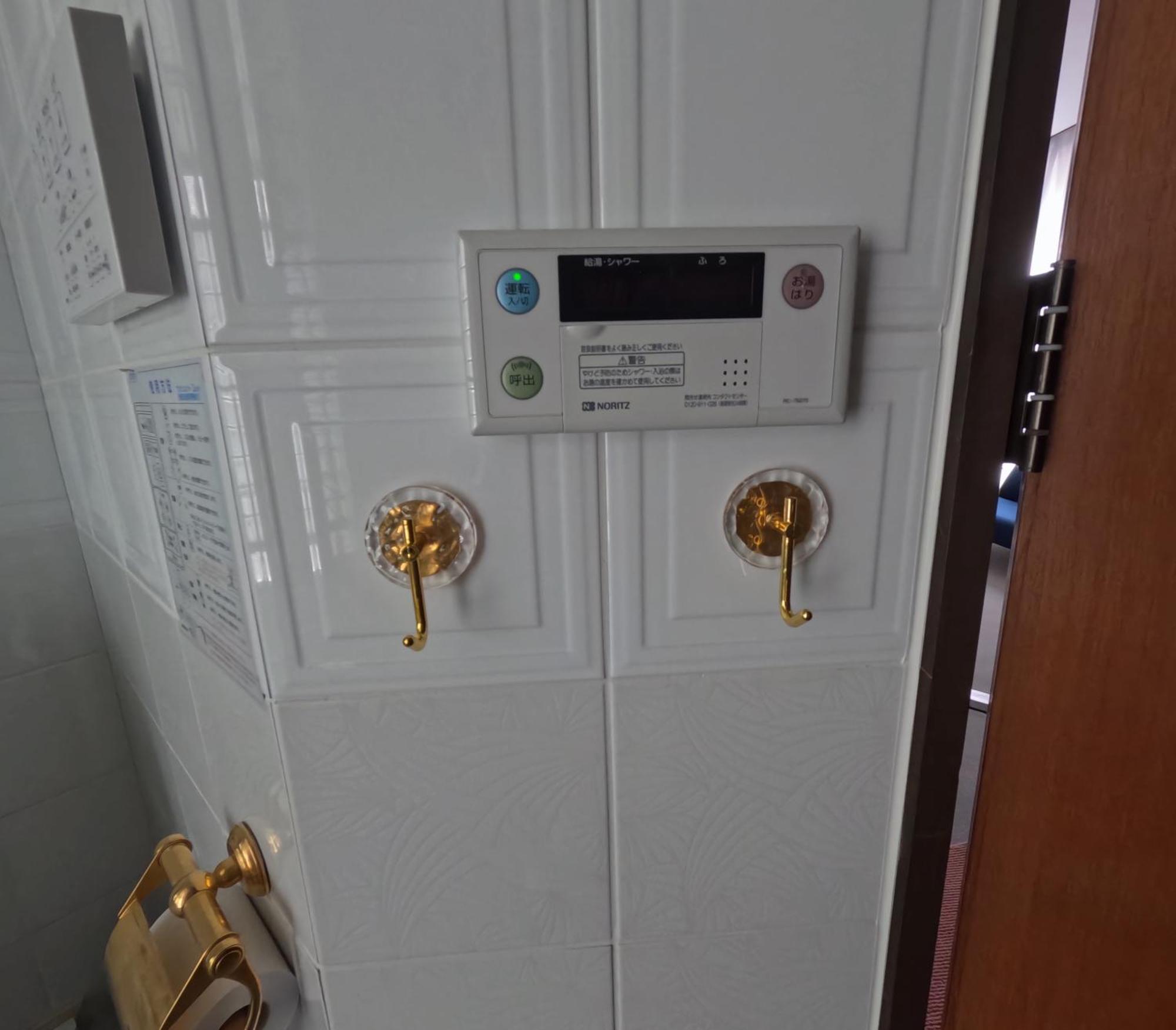 Apartment Sweet House 105 Square Meters Of Single Floor Space 15 Minutes On Foot To Shinsaibashi Dotonbori 30 Minutes To Usj 7 Minutes To Umeda Ōsaka