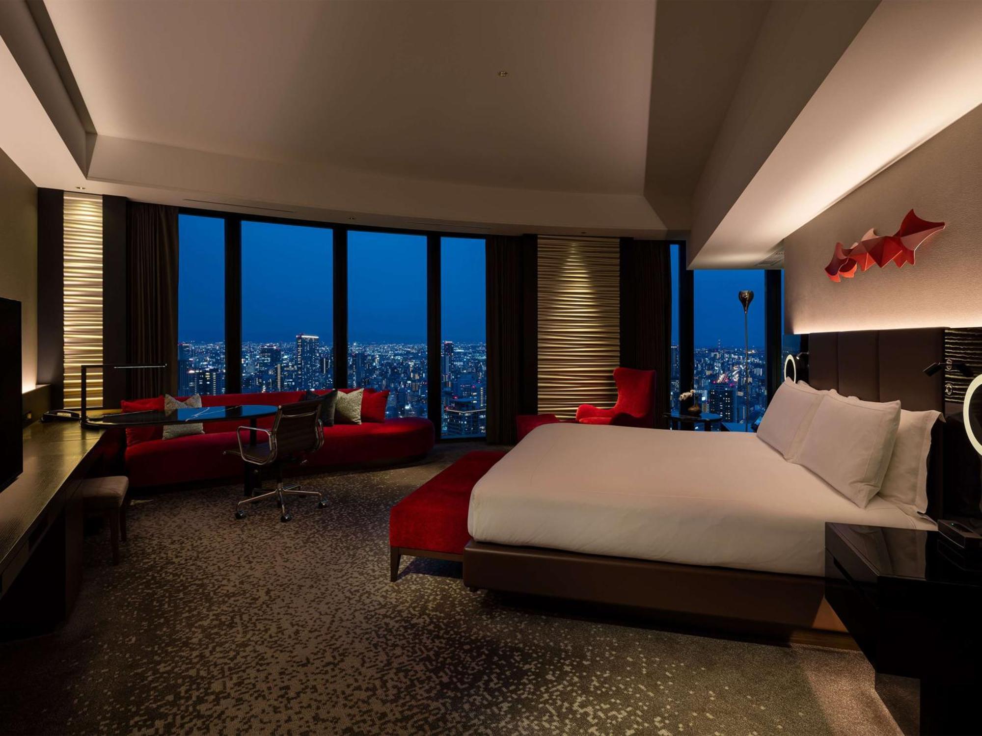 Conrad 5* Ōsaka