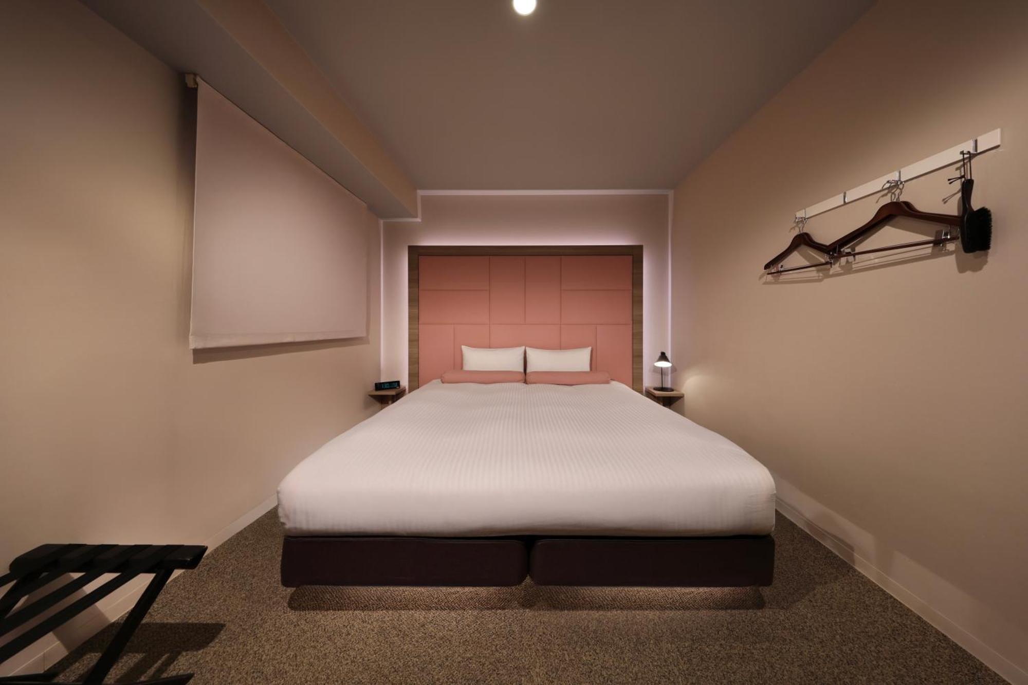 Hotel Doutonbori Crystal